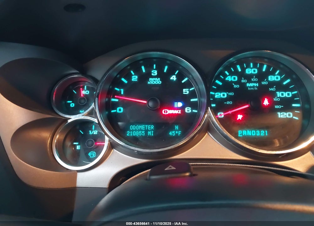 2010 CHEVROLET SILVERADO 1500 VIN: 3GCRKSEA1AG160884