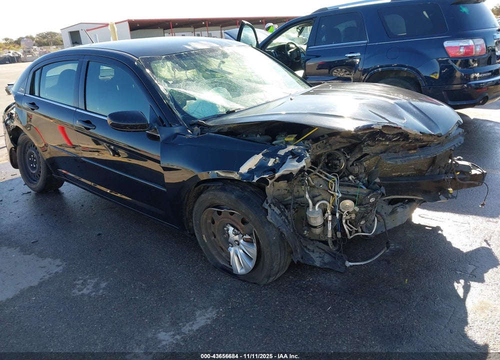 2012 CHRYSLER 200 LX VIN: 1C3CCBAB0CN319152