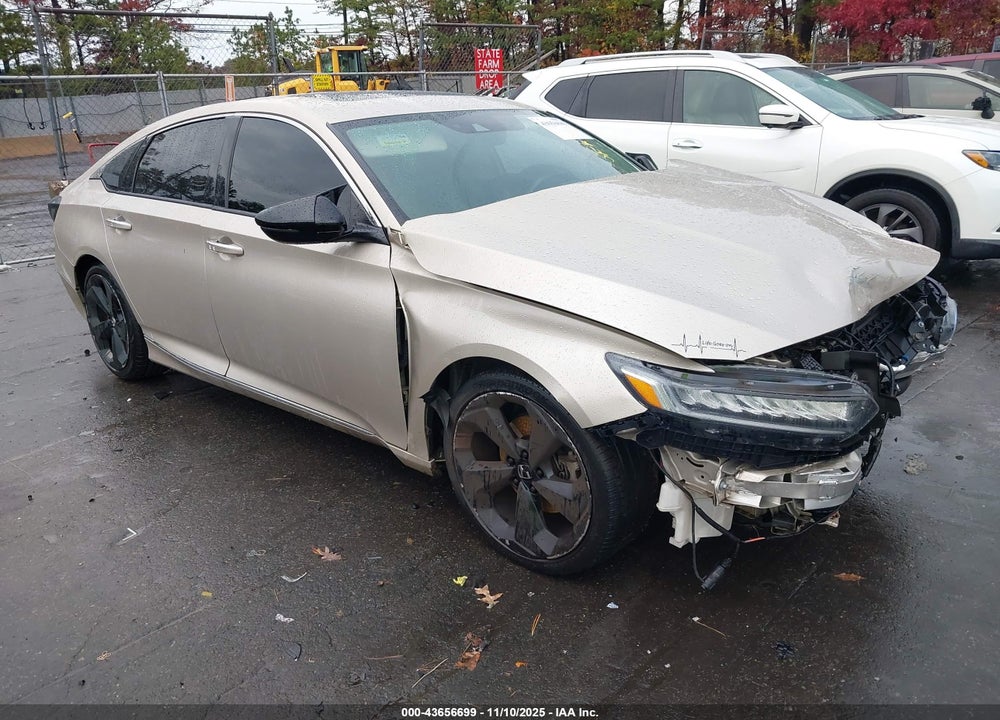2018 HONDA ACCORD TOURING VIN: 1HGCV1F96JA059285