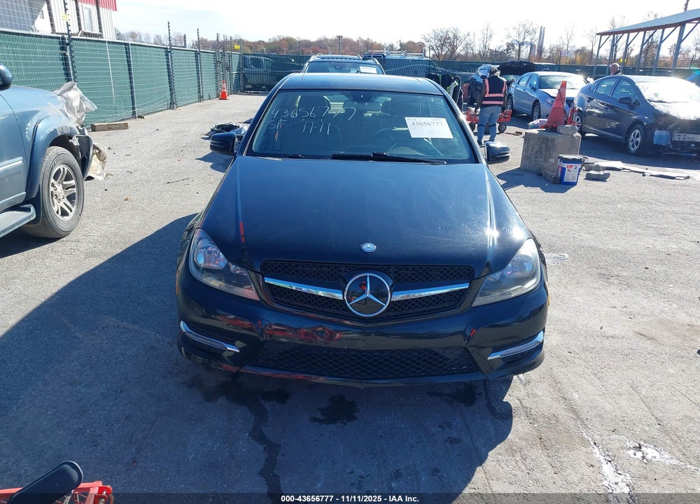 2014 MERCEDES-BENZ C 300 SPORT 4MATIC VIN: WDDGF8ABXEA935819