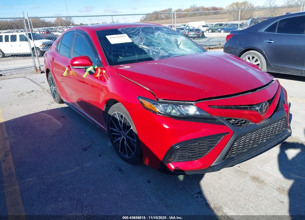 2022 TOYOTA CAMRY SE AWD VIN: 4T1G11BKXNU068690