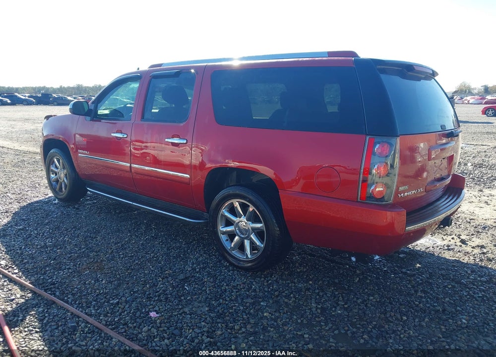 2012 GMC YUKON XL 1500 DENALI VIN: 1GKS1MEF3CR311906