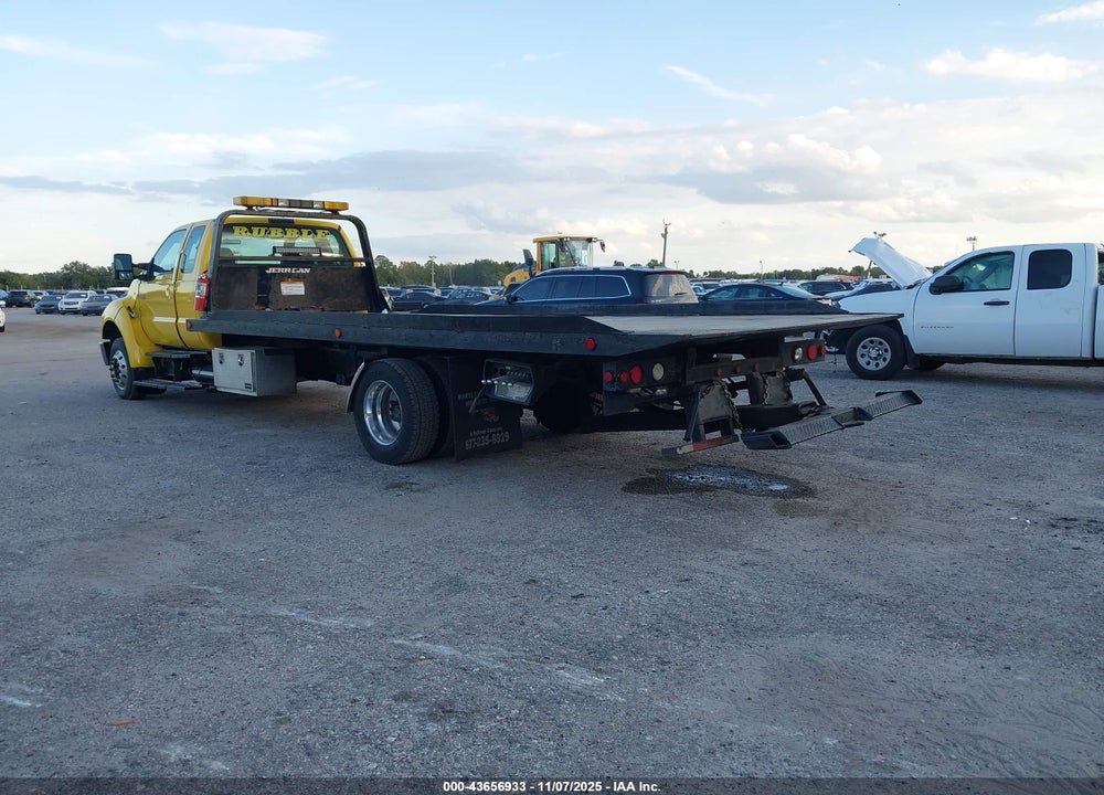 2007 FORD F-650 XL/XLT VIN: 3FRWX65F97V516223