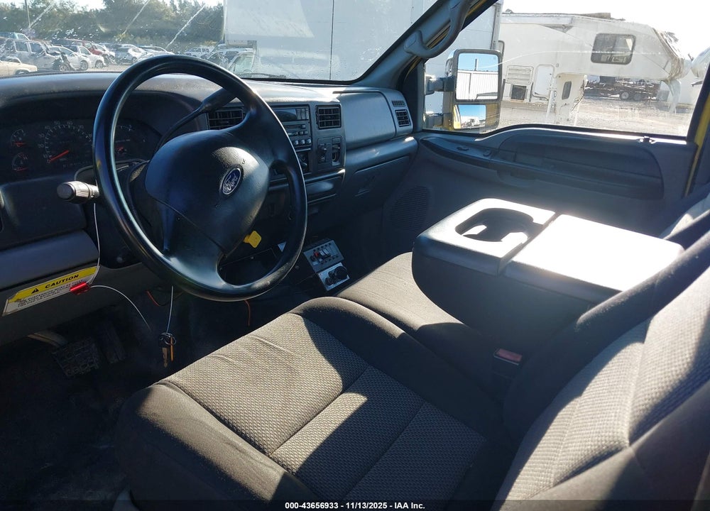 2007 FORD F-650 XL/XLT VIN: 3FRWX65F97V516223