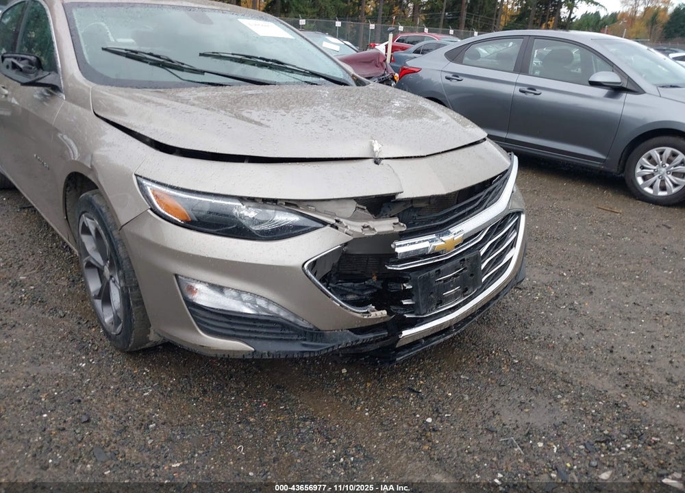 2022 CHEVROLET MALIBU FWD LT VIN: 1G1ZD5ST8NF136681