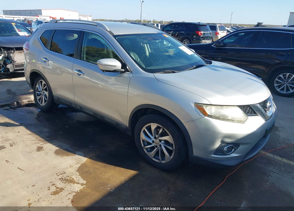 2015 NISSAN ROGUE SL VIN: 5N1AT2MV9FC762999