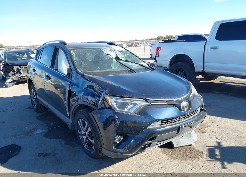 2018 TOYOTA RAV4 LE VIN: JTMZFREV4JJ197586