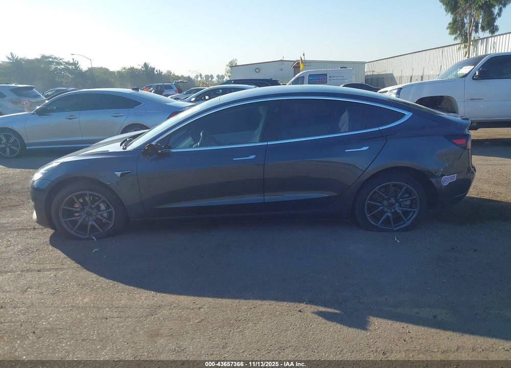2018 TESLA MODEL 3 LONG RANGE/PERFORMANCE VIN: 5YJ3E1EB3JF116178