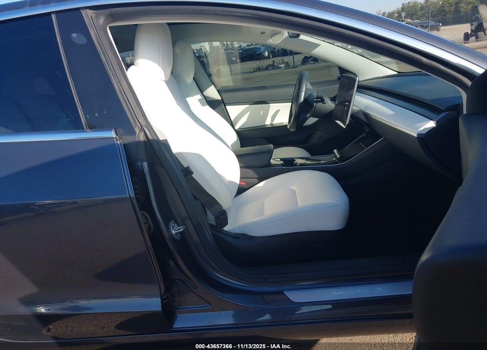 2018 TESLA MODEL 3 LONG RANGE/PERFORMANCE VIN: 5YJ3E1EB3JF116178