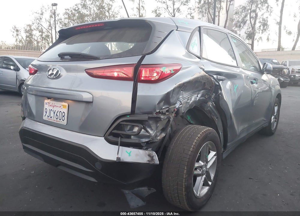 2021 HYUNDAI KONA SE VIN: KM8K12AA3MU644594