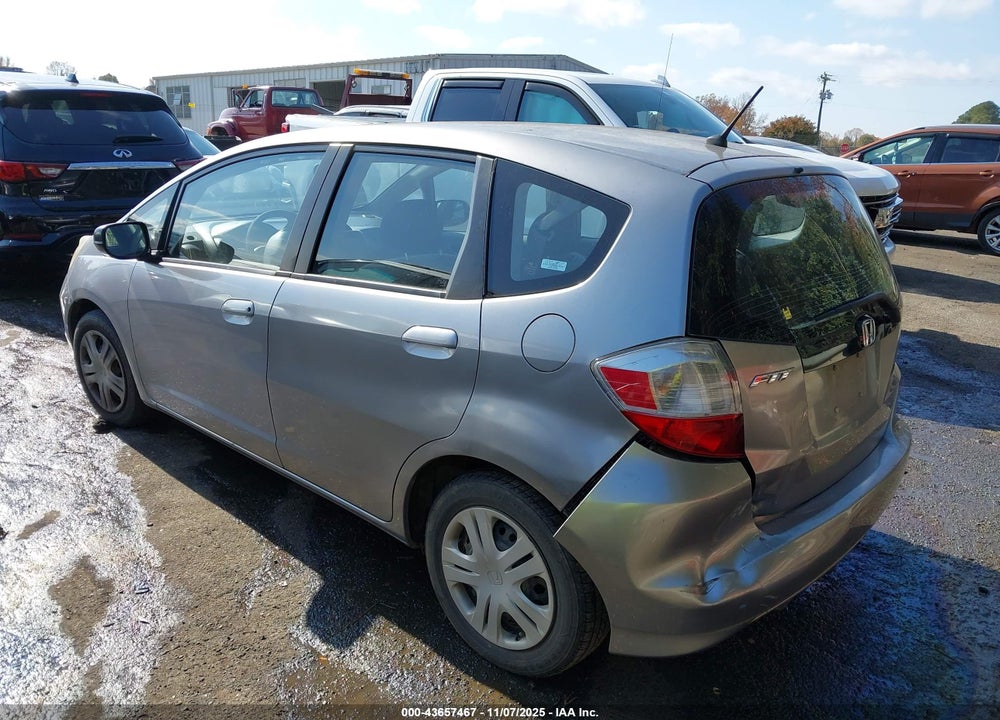 2009 HONDA FIT VIN: JHMGE87269S042601
