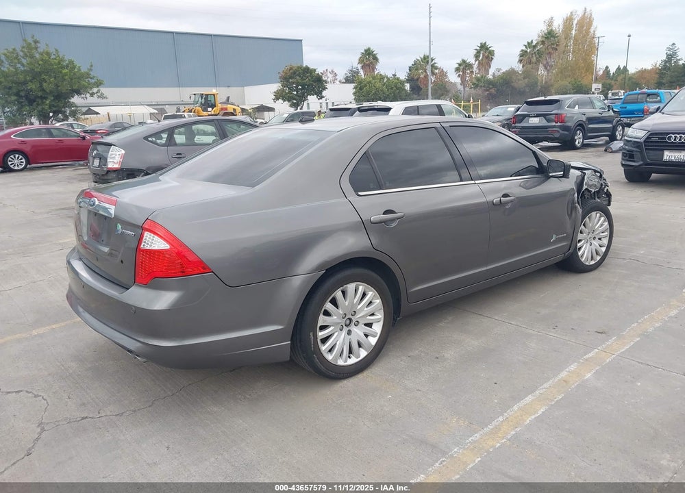 2012 FORD FUSION VIN: 3FADP0L39CR181824