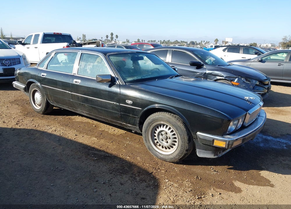 1988 JAGUAR XJ6 VIN: SAJHV1649JC540968