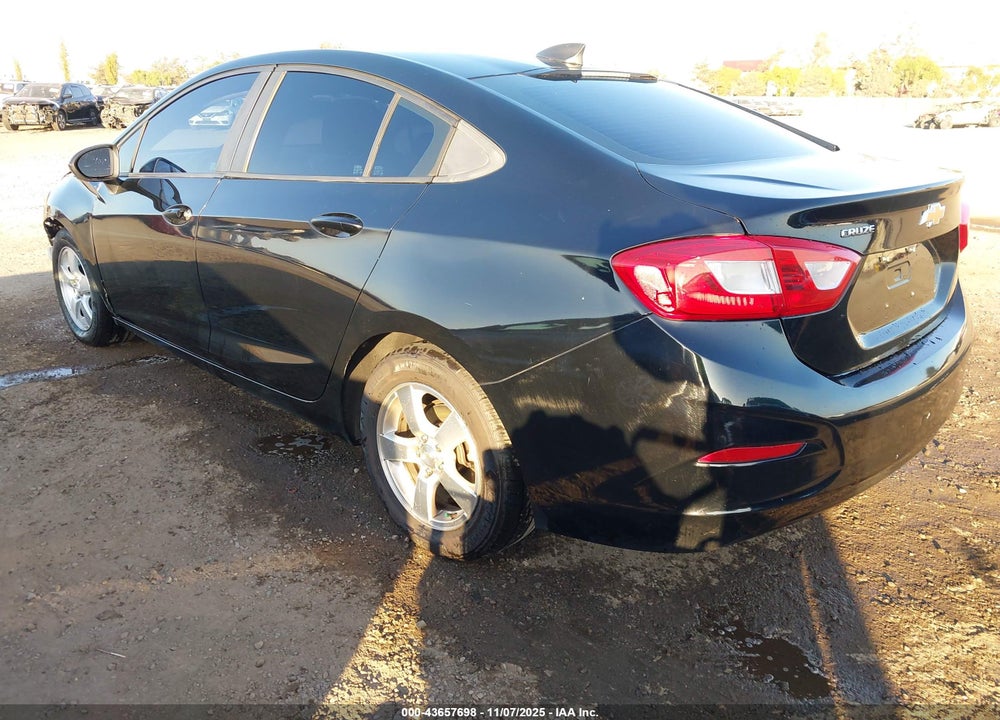 2016 CHEVROLET CRUZE VIN: 1G1BC5SM9G7243118