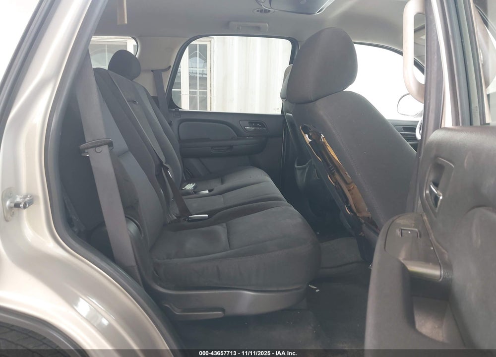 2007 CHEVROLET TAHOE VIN: 1GNFC13C77R397409