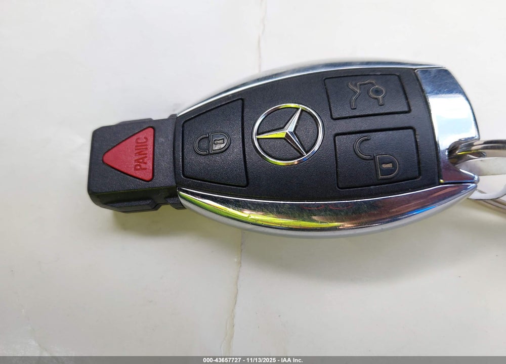 2013 MERCEDES-BENZ C CLASS VIN: WDDGF4HB6DR250327