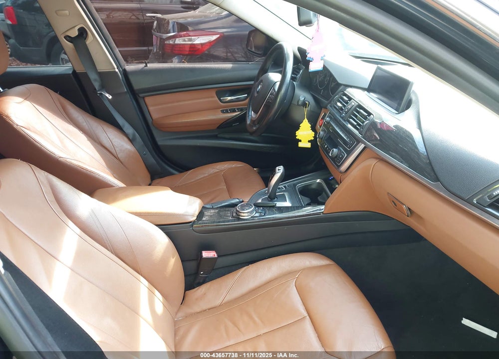 2014 BMW 328I XDRIVE VIN: WBA3B5C5XEF599390