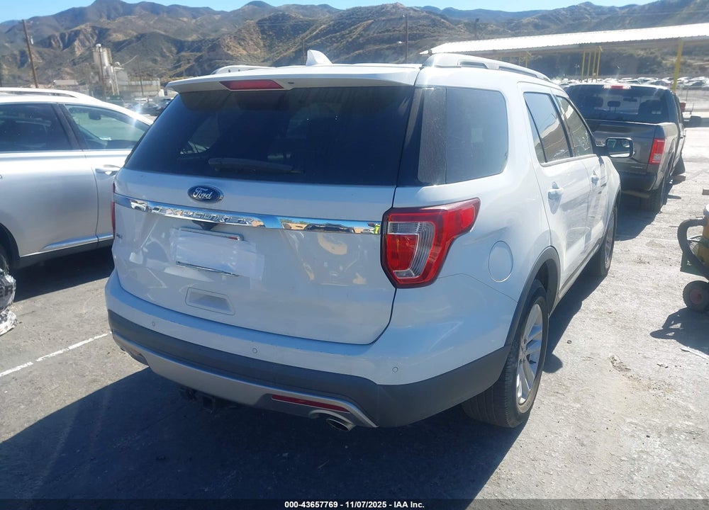 2017 FORD EXPLORER XLT VIN: 1FM5K7D85HGD89323