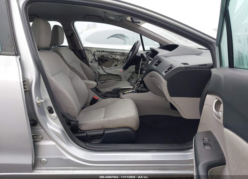 2015 HONDA CIVIC LX VIN: 2HGFB2F57FH551115
