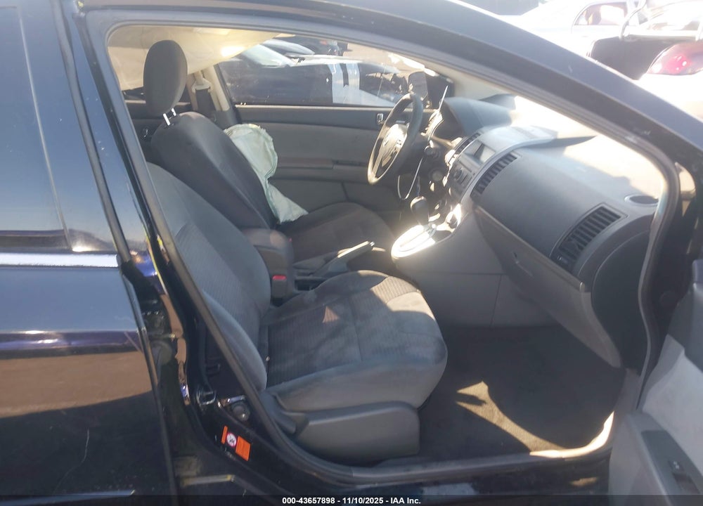 2008 NISSAN SENTRA 2.0S VIN: 3N1AB61E18L638061