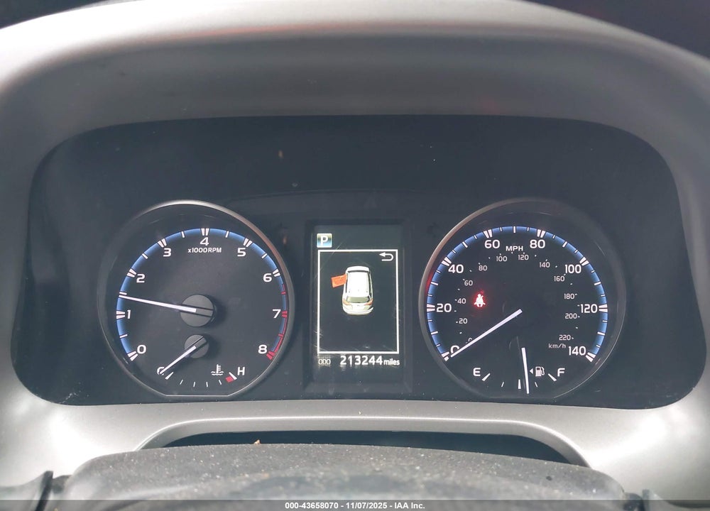 2018 TOYOTA RAV4 LE VIN: 2T3BFREV1JW759074