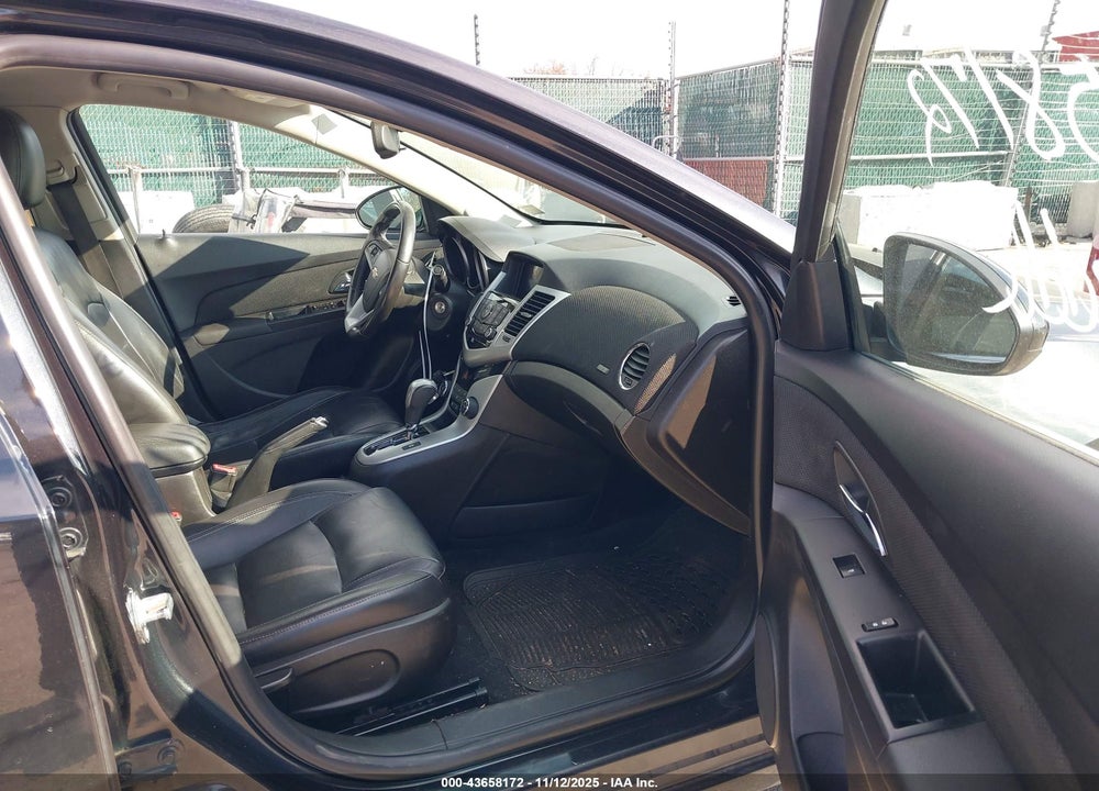 2015 CHEVROLET CRUZE 2LT AUTO VIN: 1G1PE5SB6F7200658