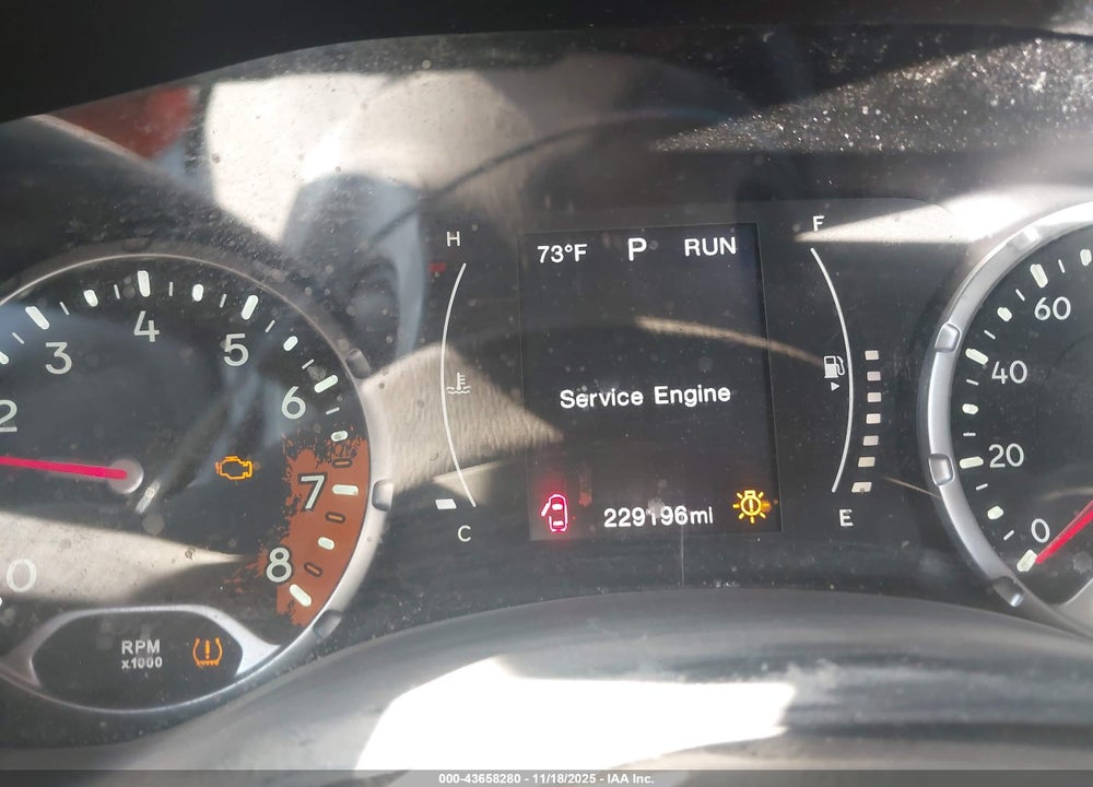 2016 JEEP RENEGADE LATITUDE VIN: ZACCJABTXGPD91878