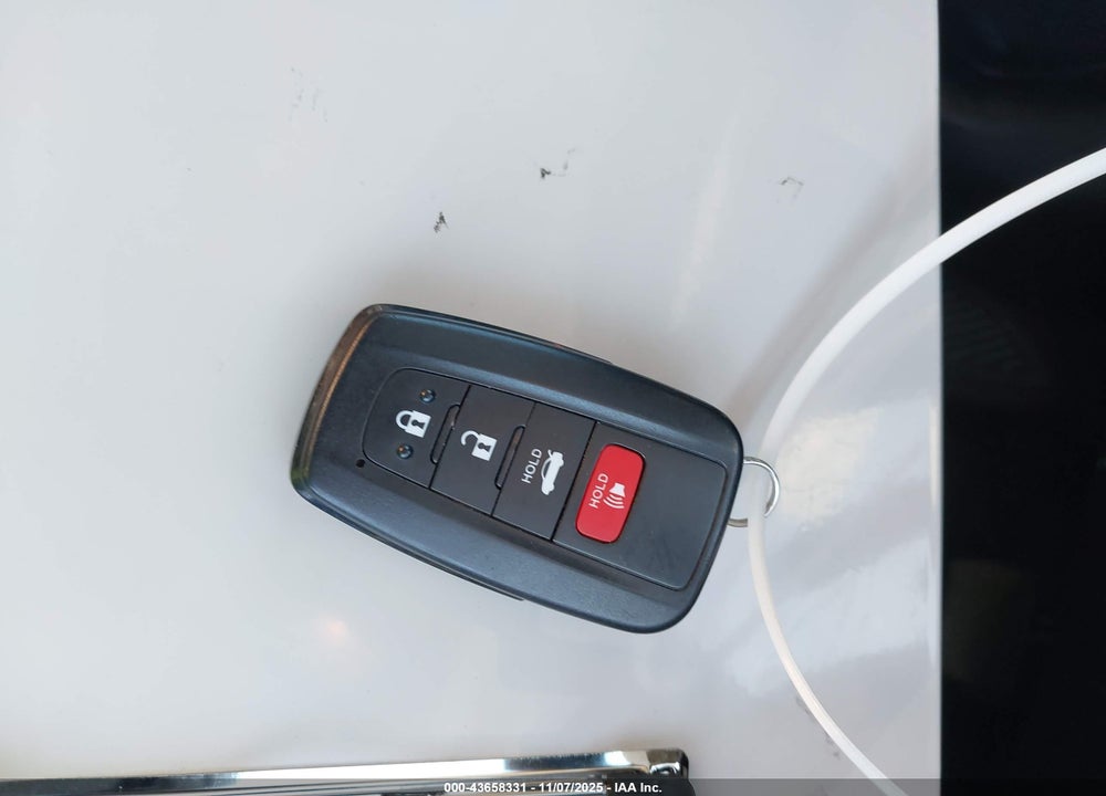 2021 TOYOTA COROLLA HYBRID LE VIN: JTDEAMDE5MJ007865