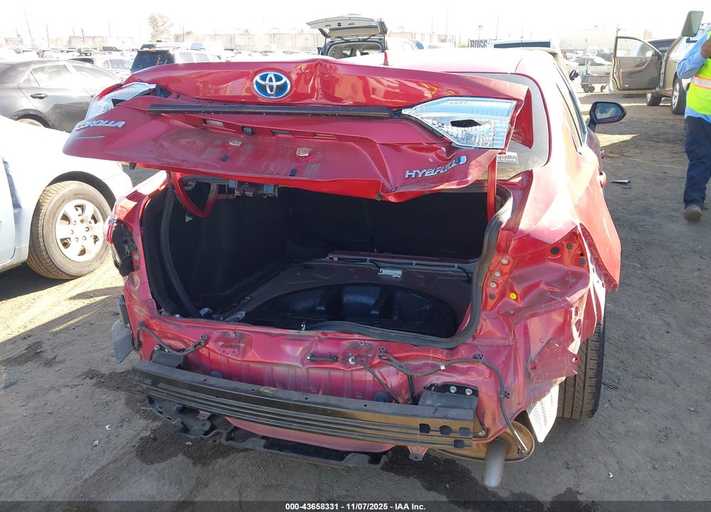 2021 TOYOTA COROLLA HYBRID LE VIN: JTDEAMDE5MJ007865