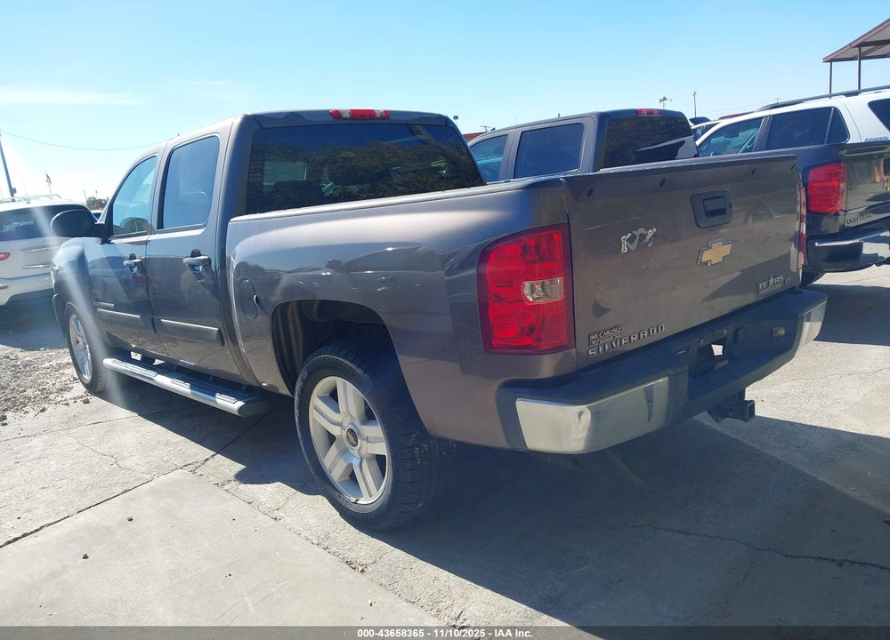2008 CHEVROLET SILVERADO 1500 LT1 VIN: 2GCEC13J881144371