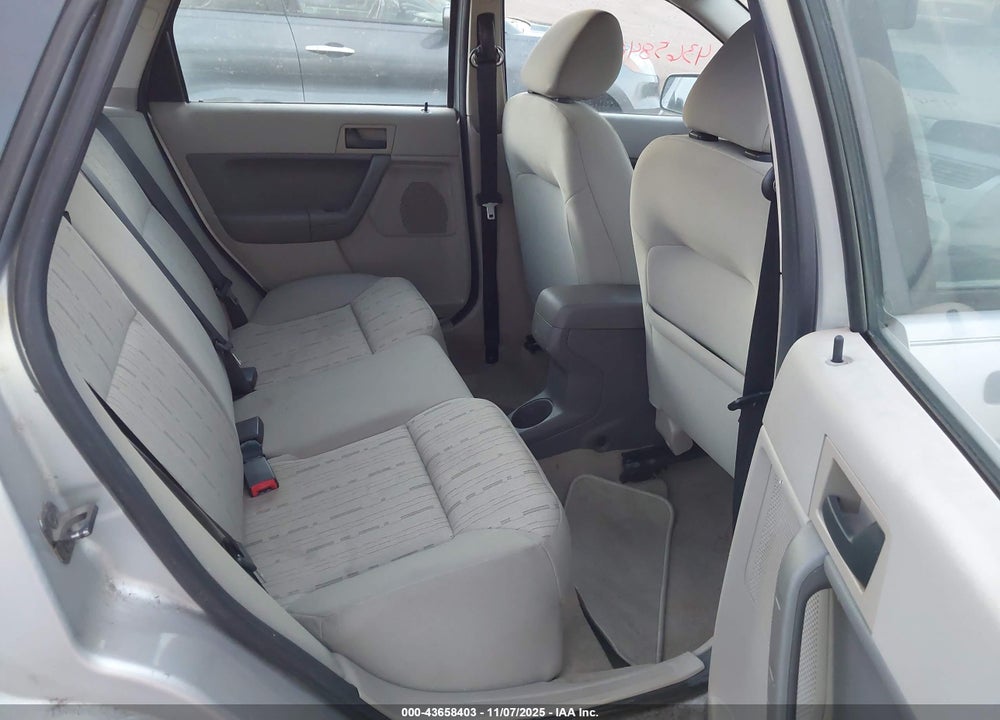2011 FORD FOCUS VIN: 1FAHP3FN0BW115531