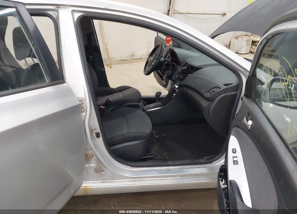 2014 HYUNDAI ACCENT GS VIN: KMHCT5AE1EU172920