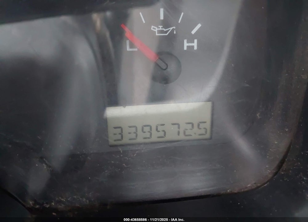 2005 FORD F-150 STX/XLT VIN: 1FTRF04WX5KD95935