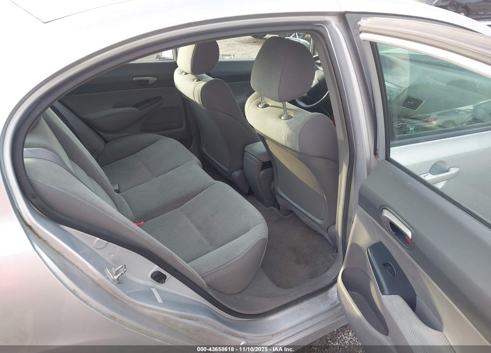 2010 HONDA CIVIC LX VIN: 2HGFA1F55AH548851