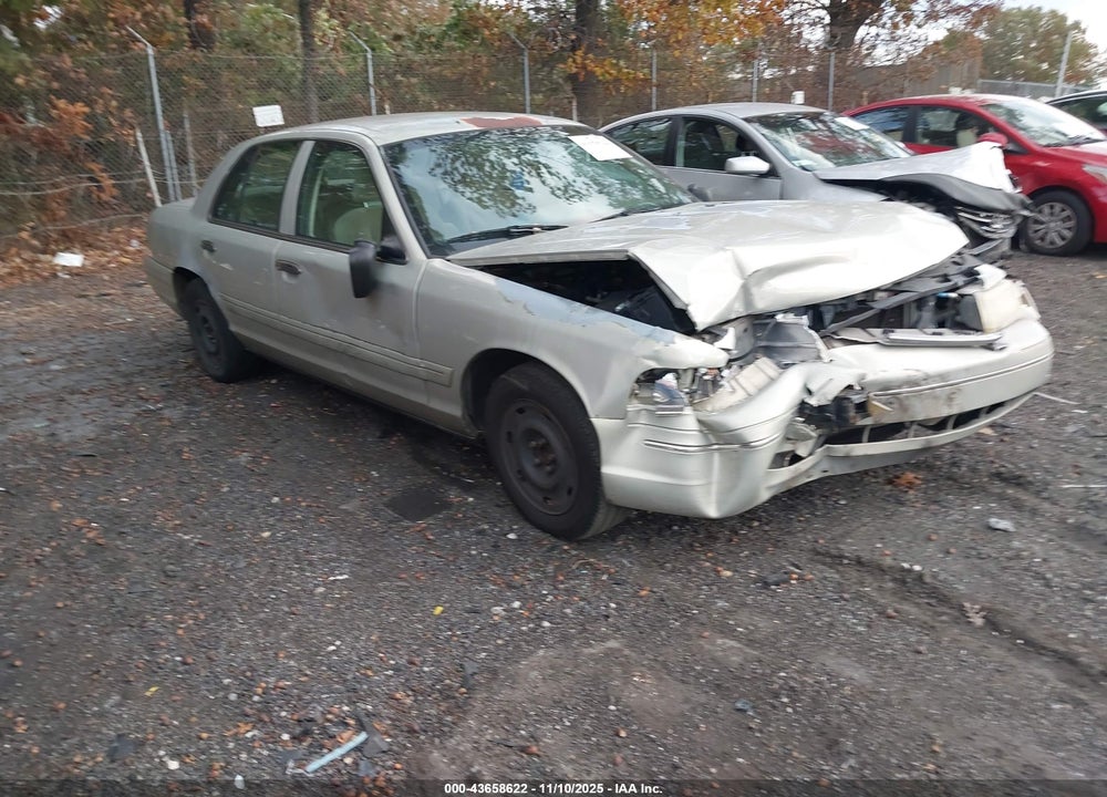 2003 FORD CROWN VICTORIA STANDARD VIN: 2FAFP73W83X208718