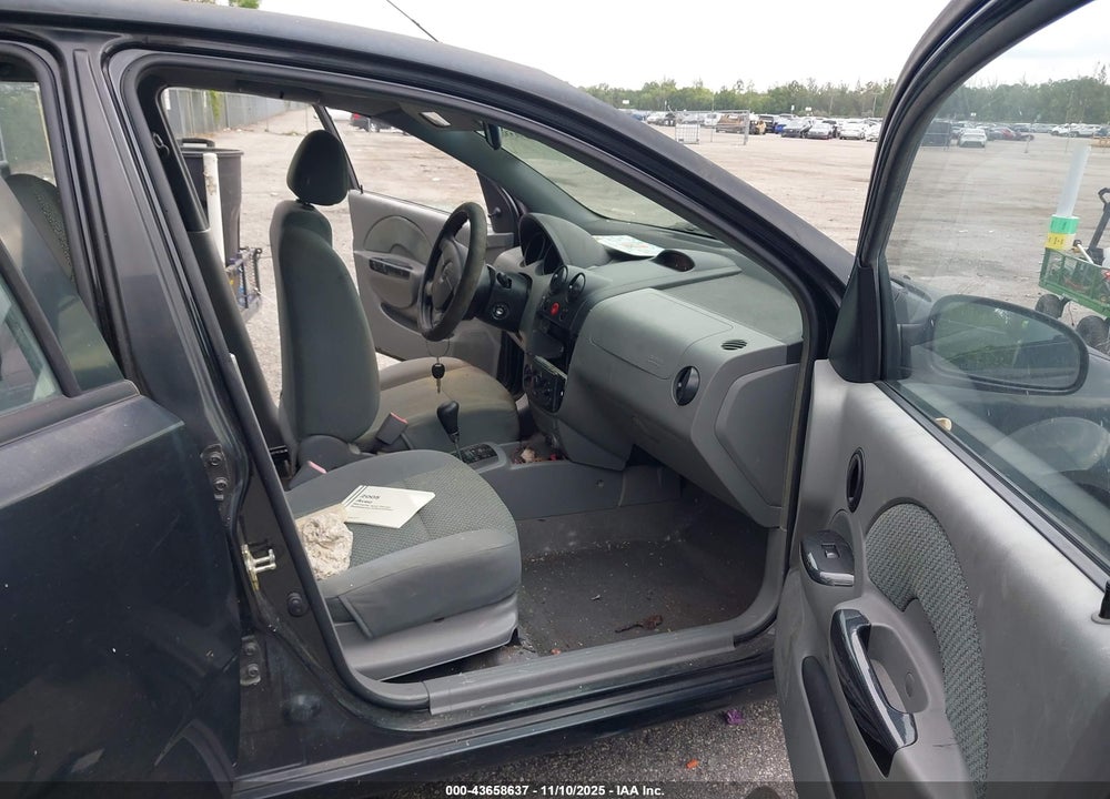 2005 CHEVROLET AVEO LT VIN: KL1TG62635B416138