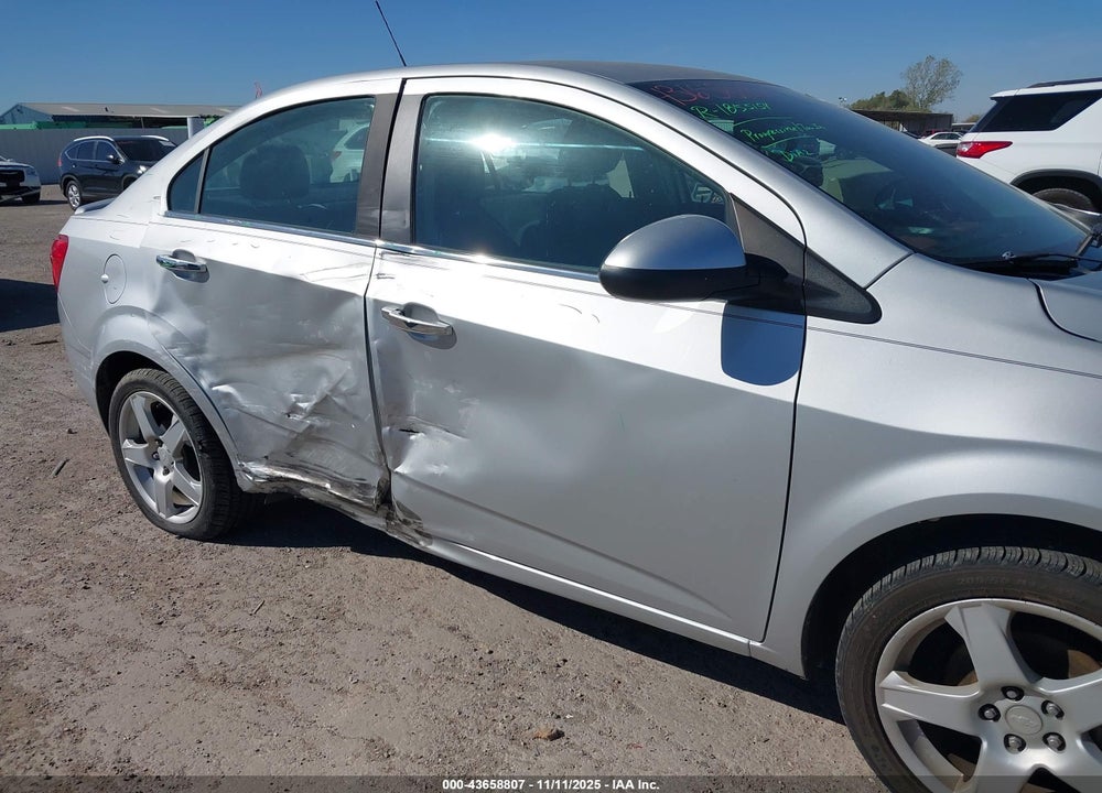 2015 CHEVROLET SONIC LTZ AUTO VIN: 1G1JE5SB7F4167810