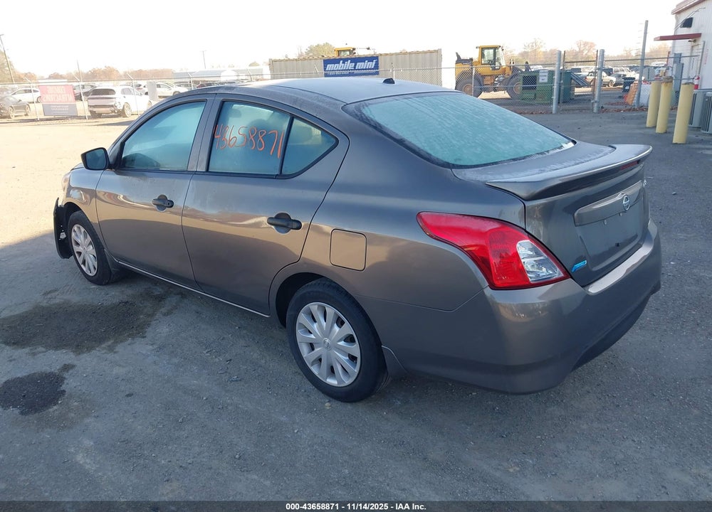 2016 NISSAN VERSA 1.6 S+ VIN: 3N1CN7AP1GL880192