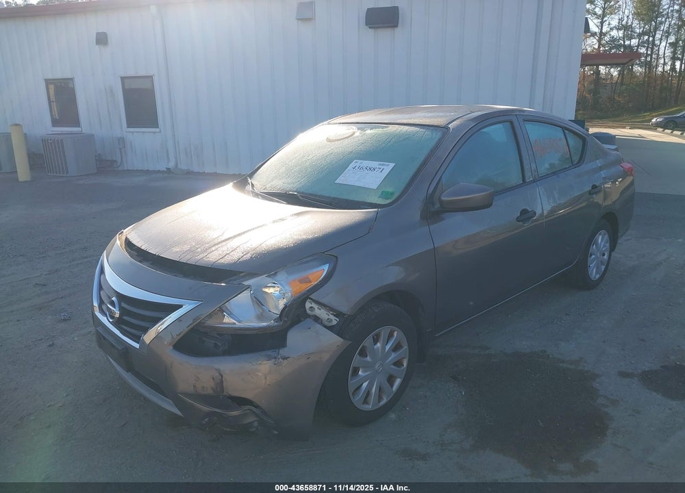 2016 NISSAN VERSA 1.6 S+ VIN: 3N1CN7AP1GL880192