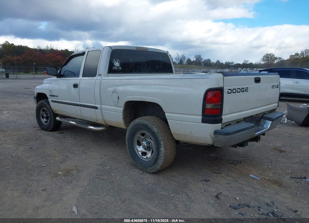 2001 DODGE RAM 1500 ST VIN: 3B7HF13Z51G165637