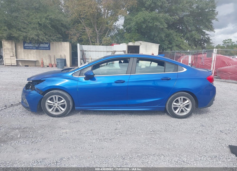 2017 CHEVROLET CRUZE LT AUTO VIN: 1G1BE5SM4H7187634