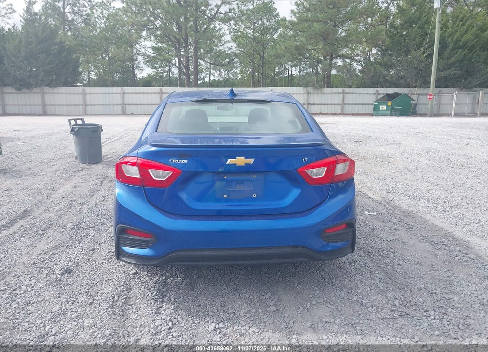 2017 CHEVROLET CRUZE LT AUTO VIN: 1G1BE5SM4H7187634
