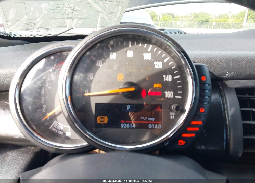 2016 MINI HARDTOP COOPER VIN: WMWXP5C58G2D14749