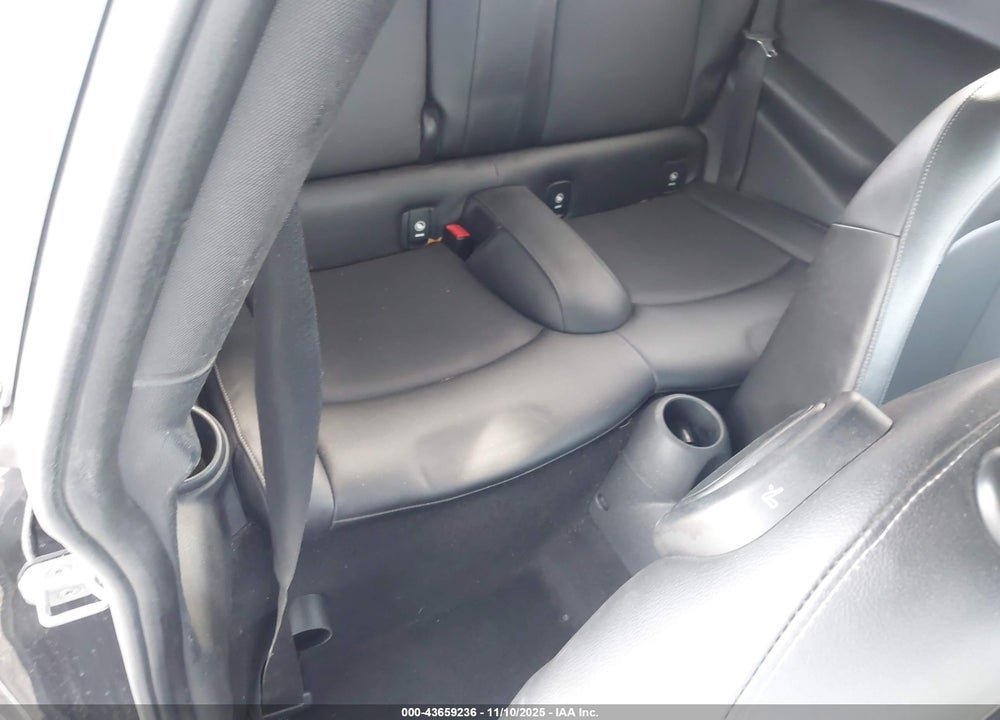 2016 MINI HARDTOP COOPER VIN: WMWXP5C58G2D14749