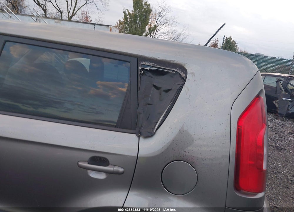 2013 KIA SOUL VIN: KNDJT2A64D7524551