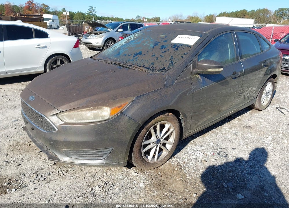 2015 FORD FOCUS SE VIN: 1FADP3F20FL206598