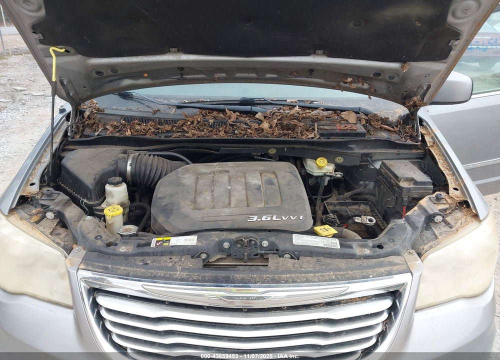 2013 CHRYSLER TOWN & COUNTRY TOURING VIN: 2C4RC1BG8DR705784