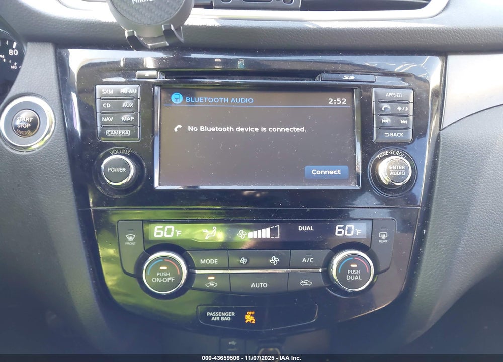 2015 NISSAN ROGUE SV VIN: 5N1AT2ML2FC921893