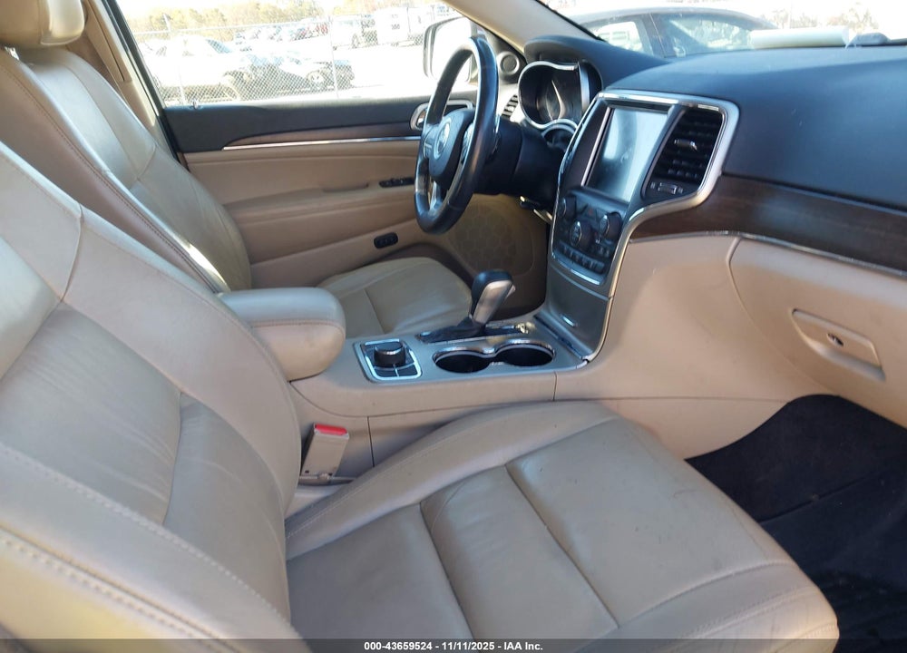 2016 JEEP GRAND CHEROKEE LIMITED VIN: 1C4RJFBG5GC421786
