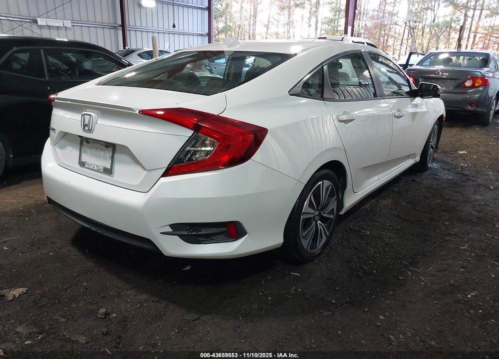 2018 HONDA CIVIC EX-L VIN: JHMFC1F70JX012460